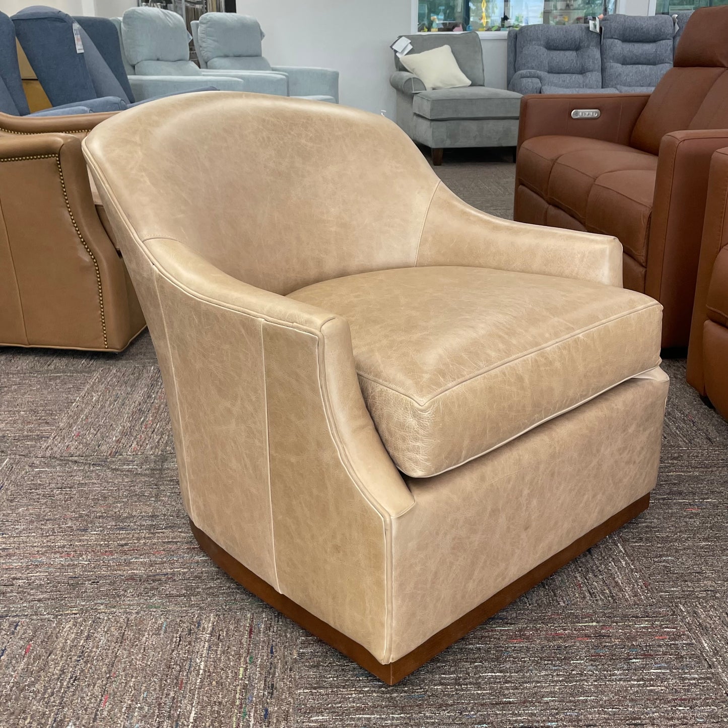 Lincoln Leather Swivel Chair