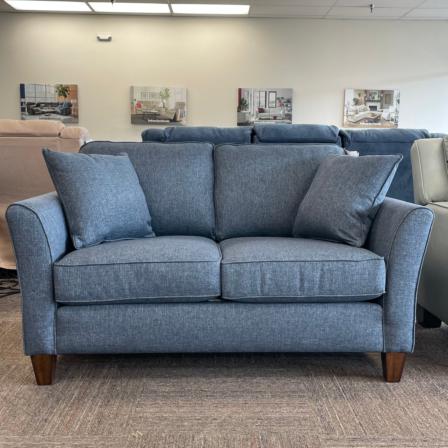 Libby Loveseat