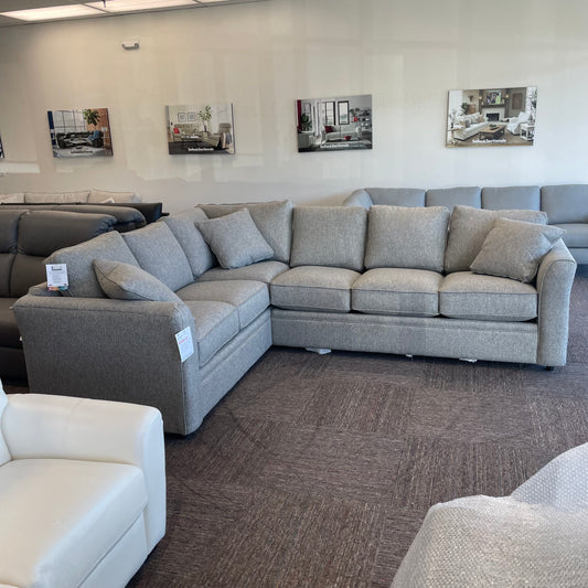 Northfield 2pc Sleeper Sectional