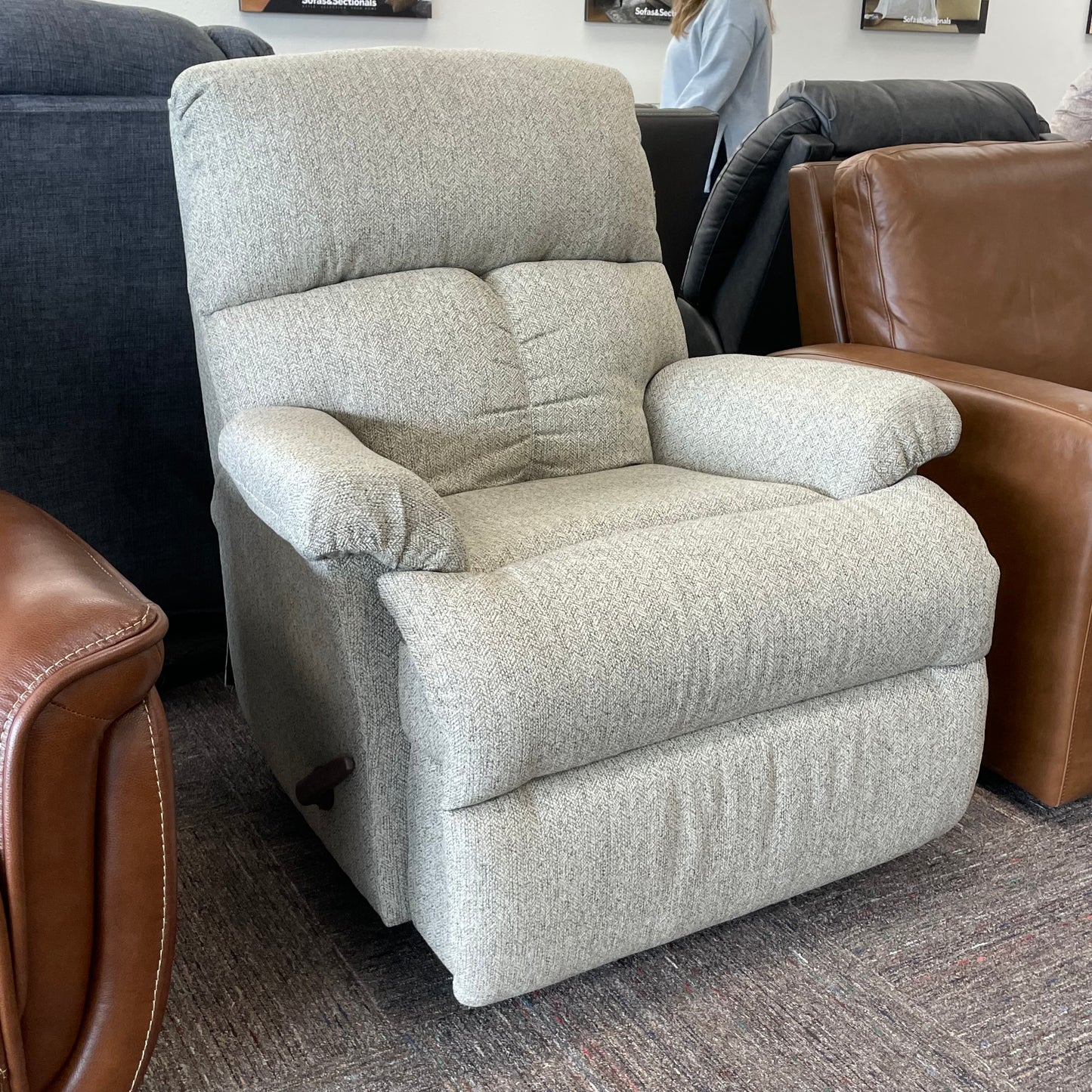 Triton Recliner