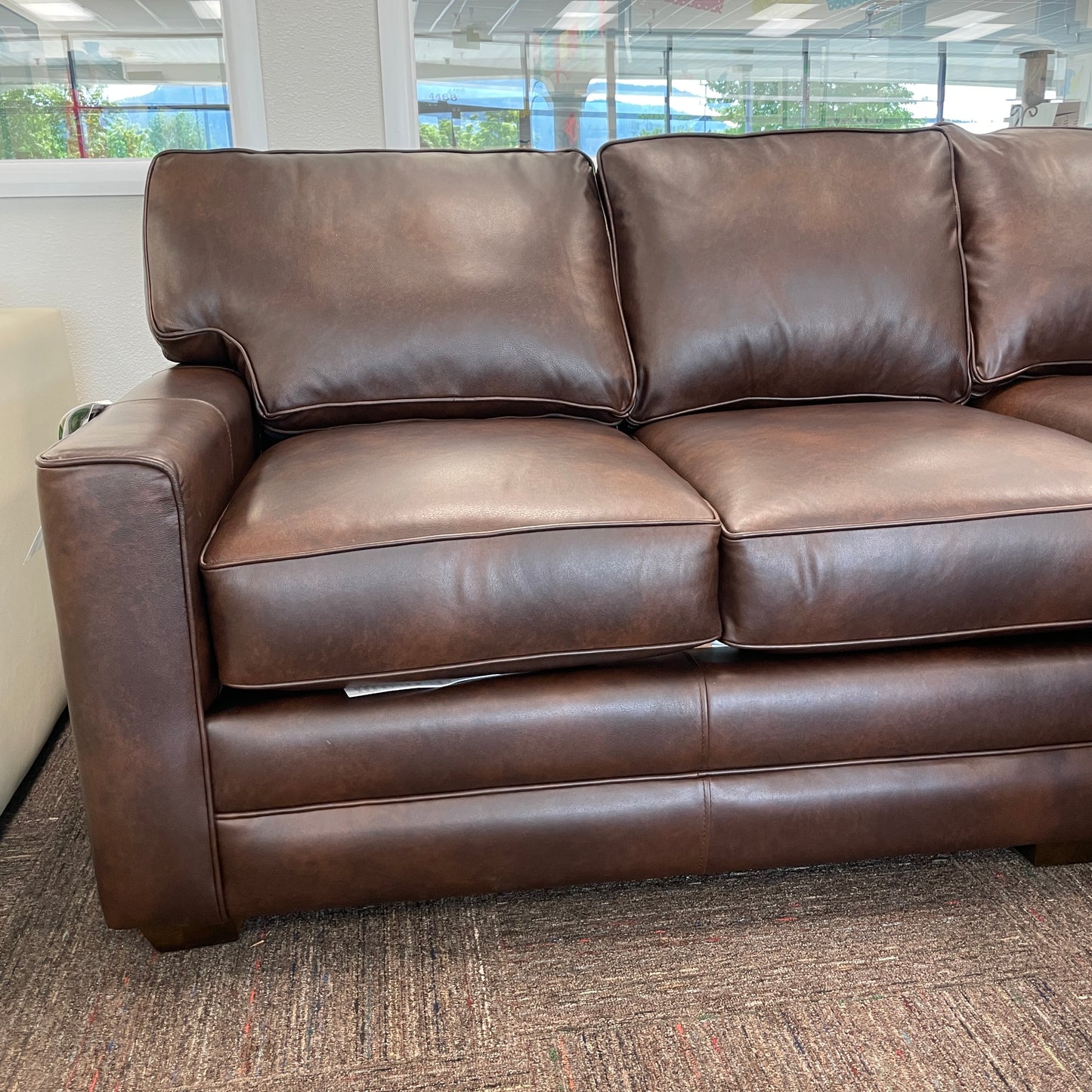 Pantego 2 pc Sectional