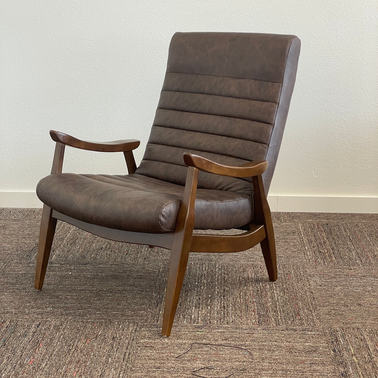 Hans Leather Chair & Ottoman