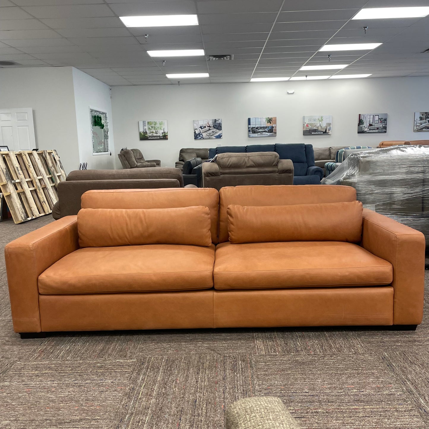 Ensemble Max Track Arm Sofa