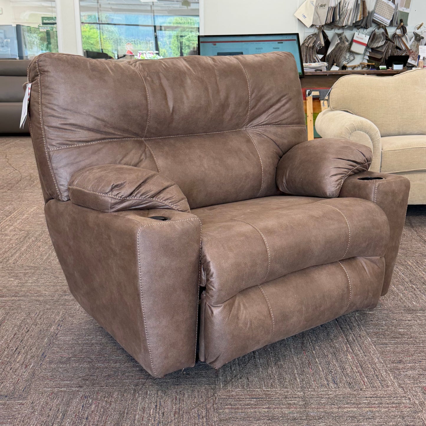 Burton Extra Wide Snuggler Recliner