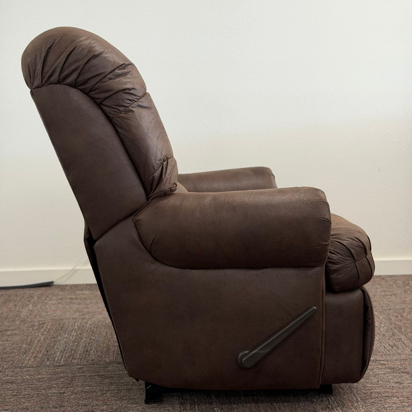Stallion Recliner