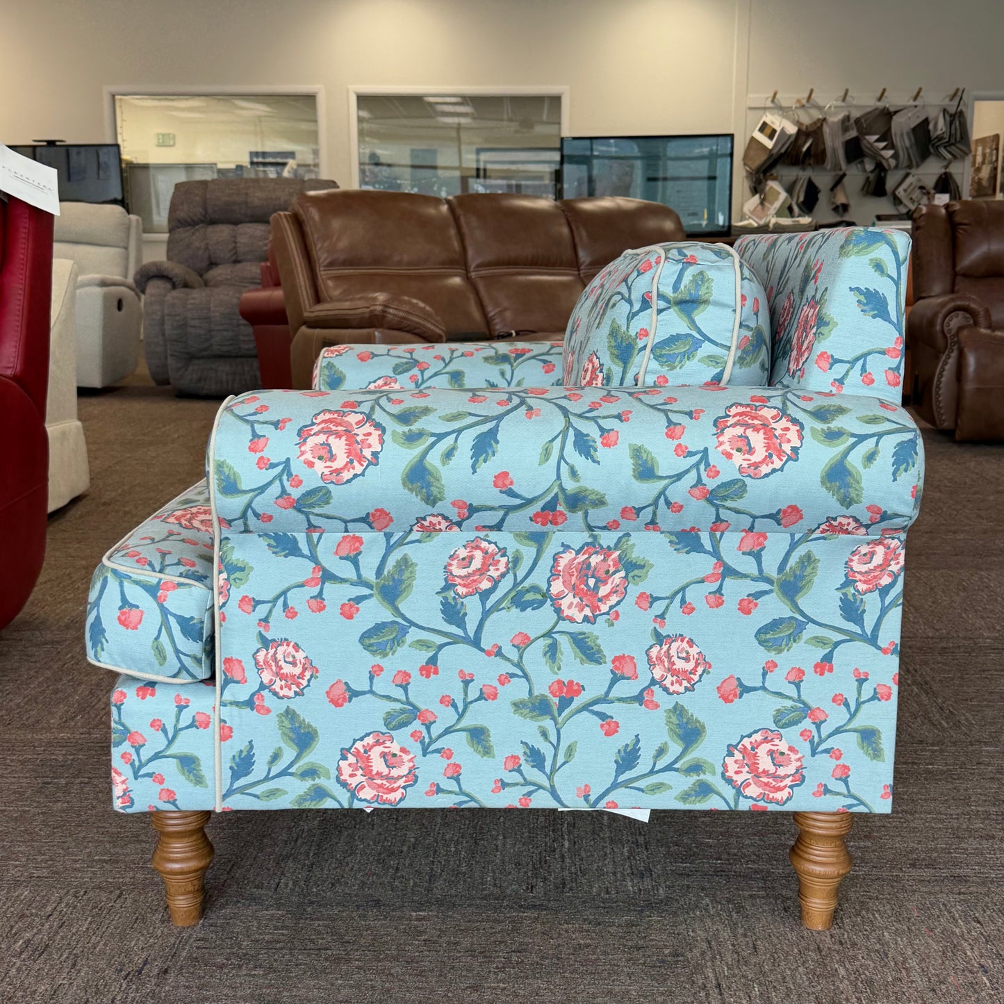 ERIN & BEN - Faulkner Chair and a Half