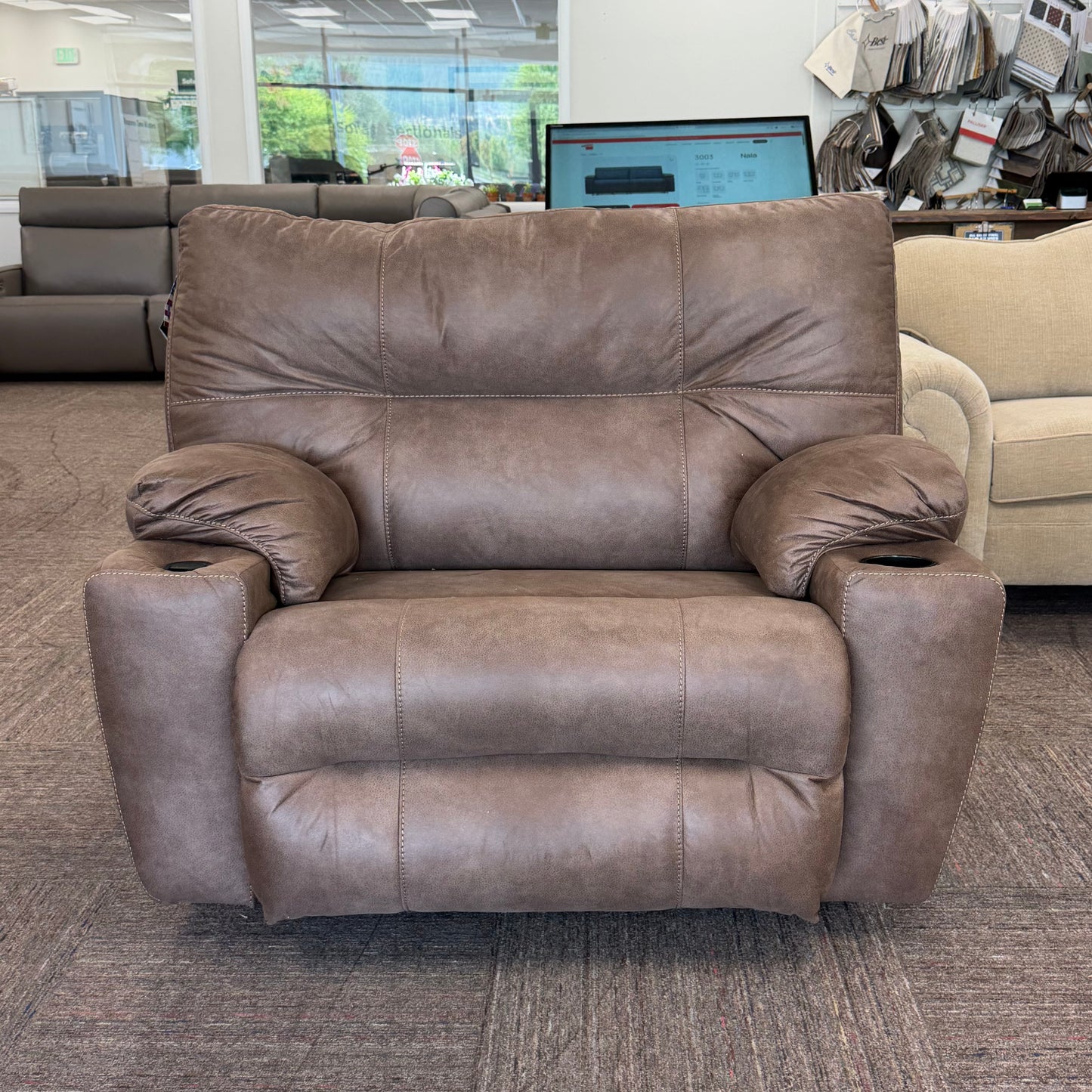 Burton Extra Wide Snuggler Recliner