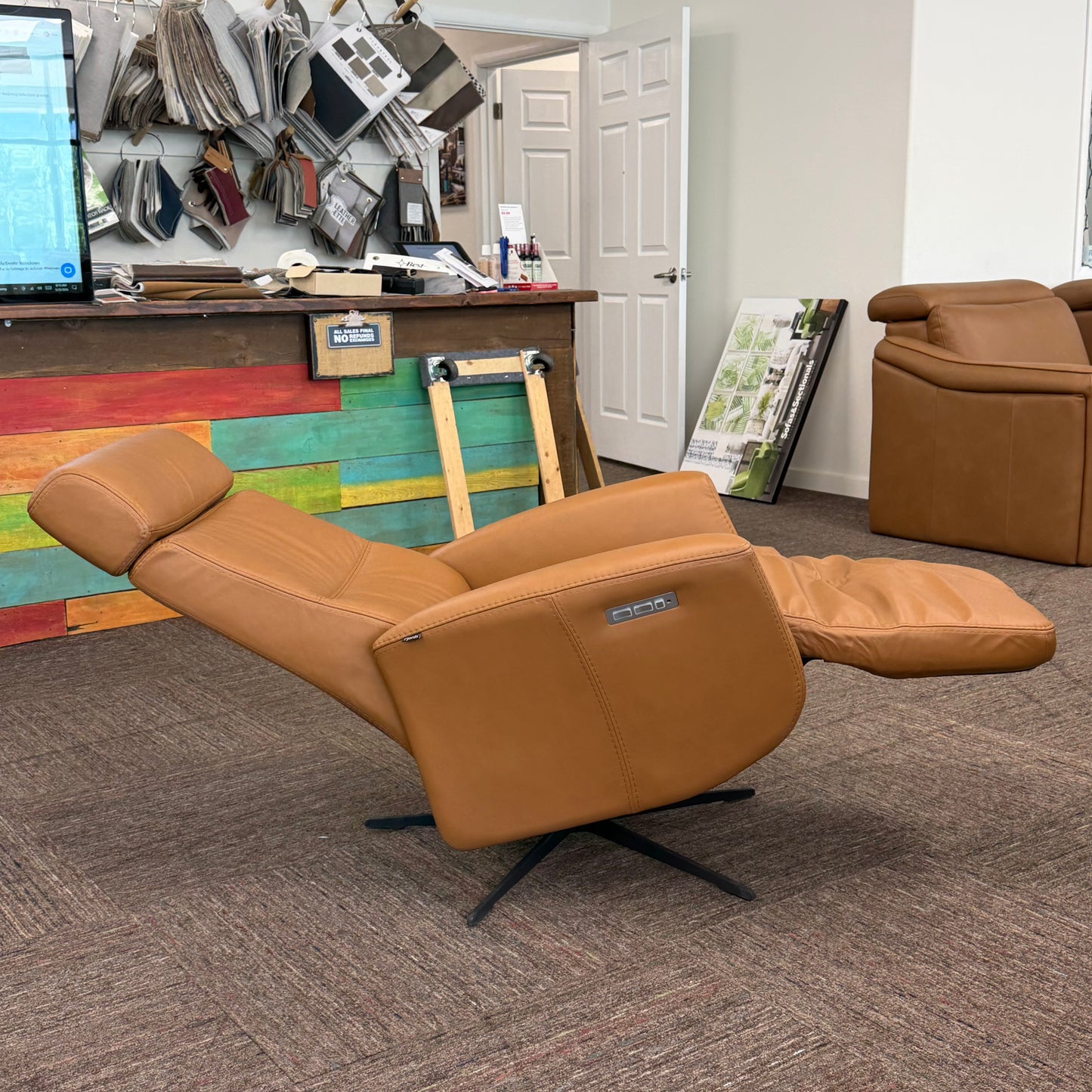 Magnus Dual Power Cordless Recliner