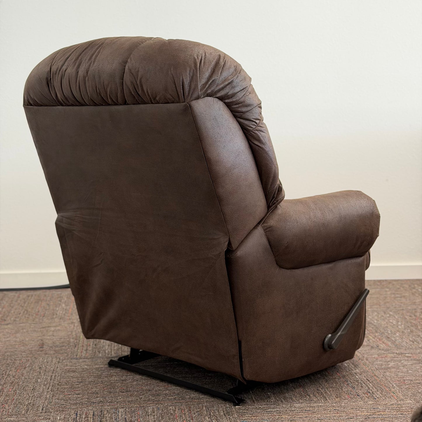 Stallion Recliner