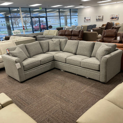 Henry 6pc Leather Sectional w/Bonus Features