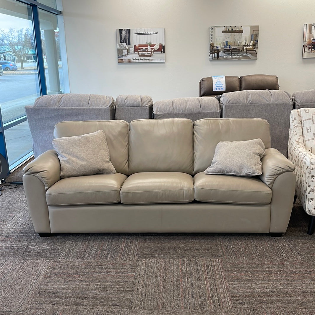 Sofas and Sectionals Outlet Center