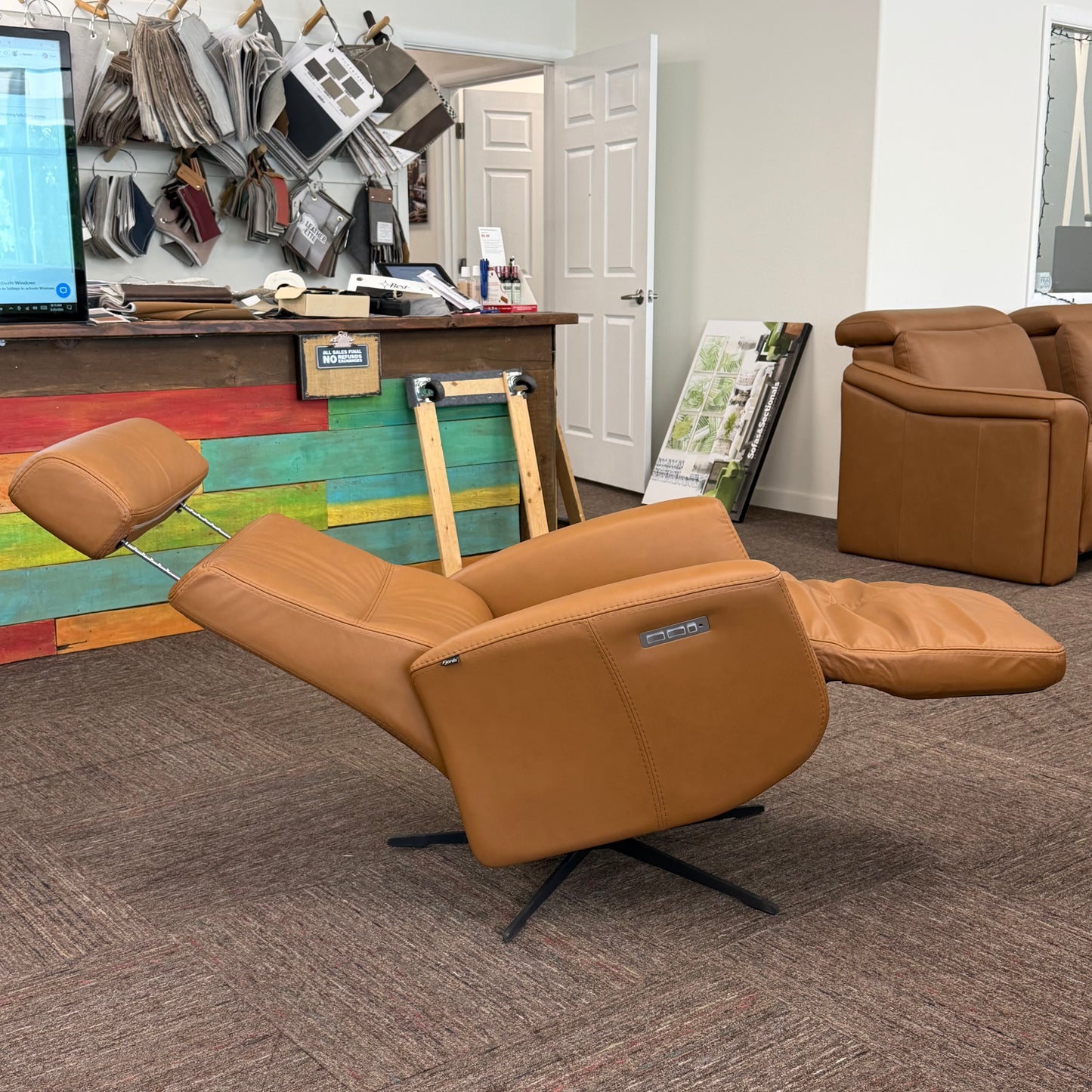 Magnus Dual Power Cordless Recliner