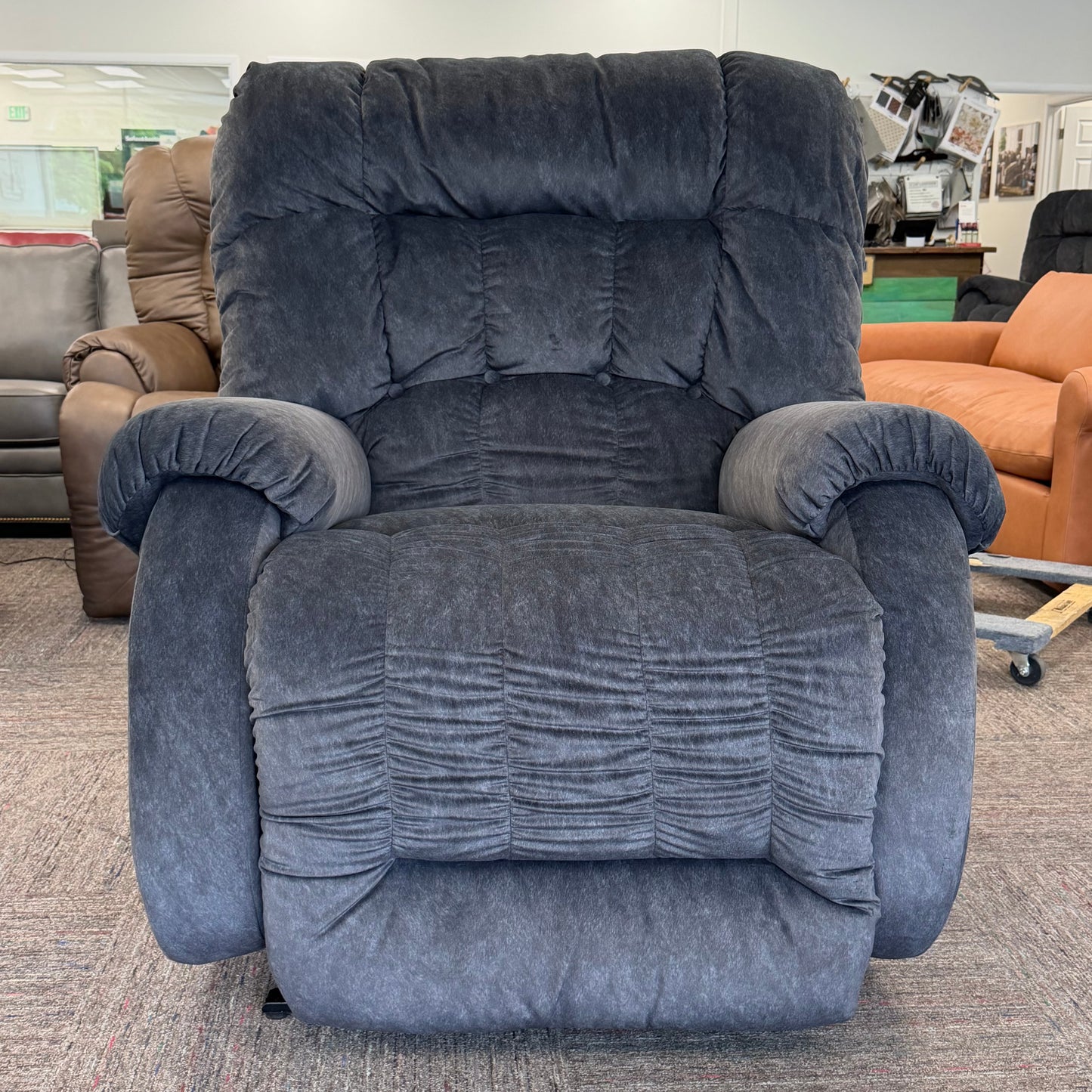 Rake Big Mans Recliner Space Saver