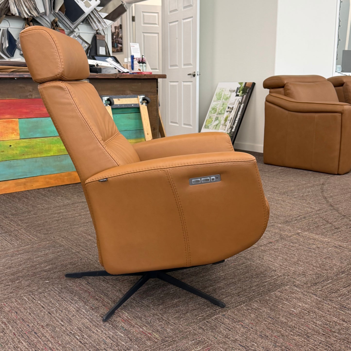 Magnus Dual Power Cordless Recliner